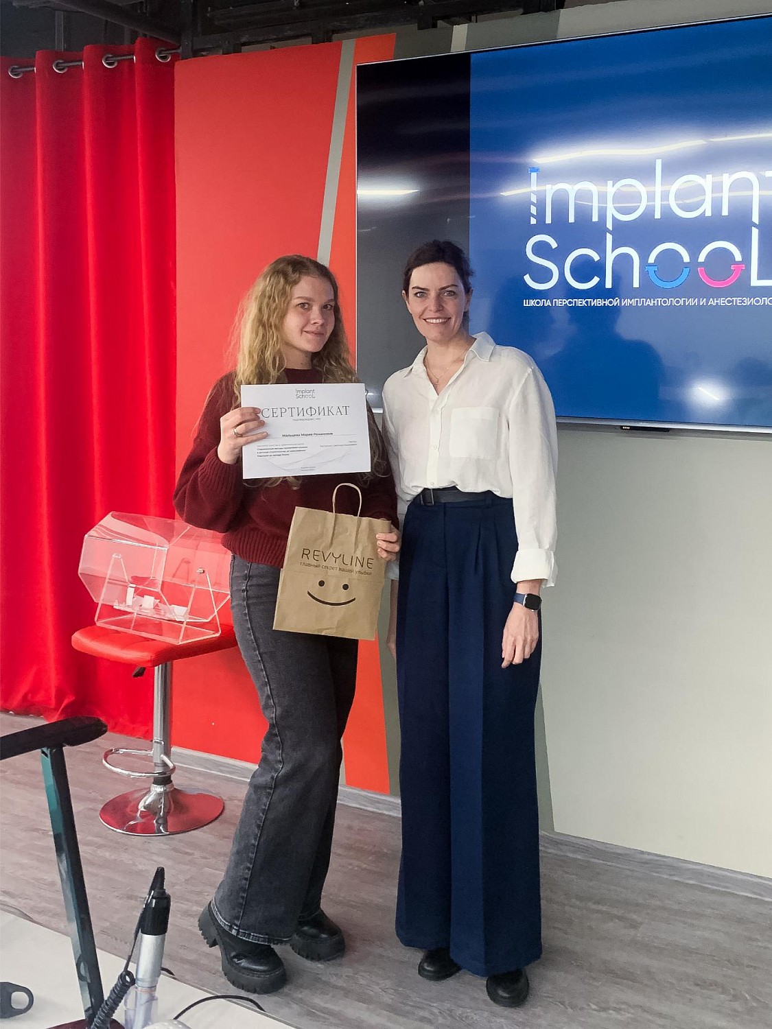 6 коронок, 5 материалов, 1 цель — идеальное восстановление молочных зубов