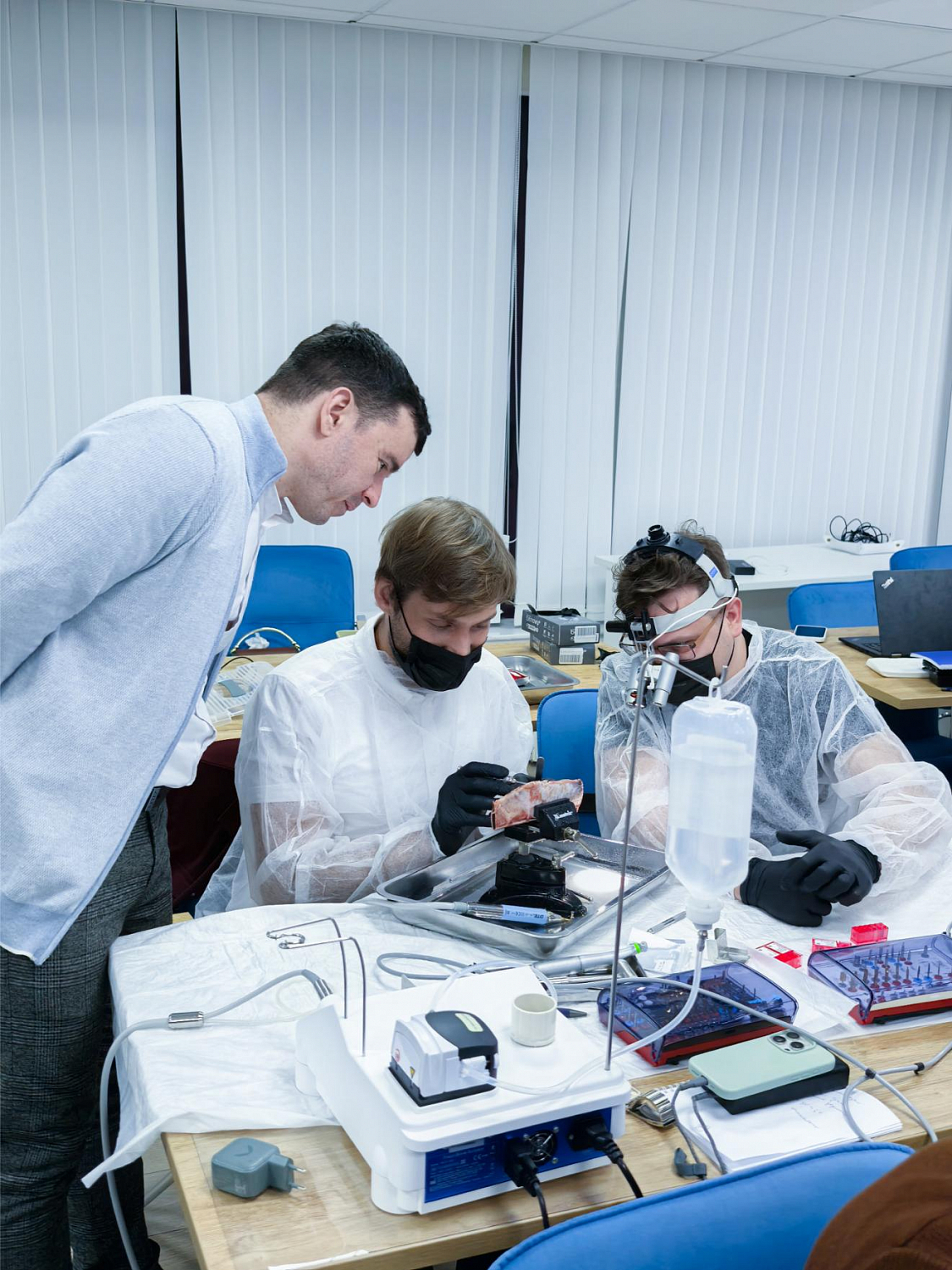 Два дня глубокой практики по костной пластике и синус-лифтингу