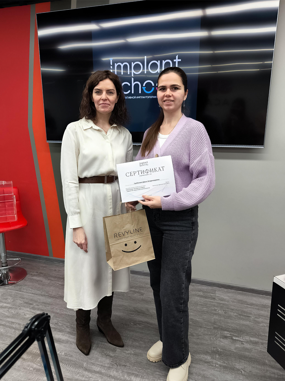 Лечение без слёз: детские стоматологи освоили закись-азот-кислородную седацию на практике