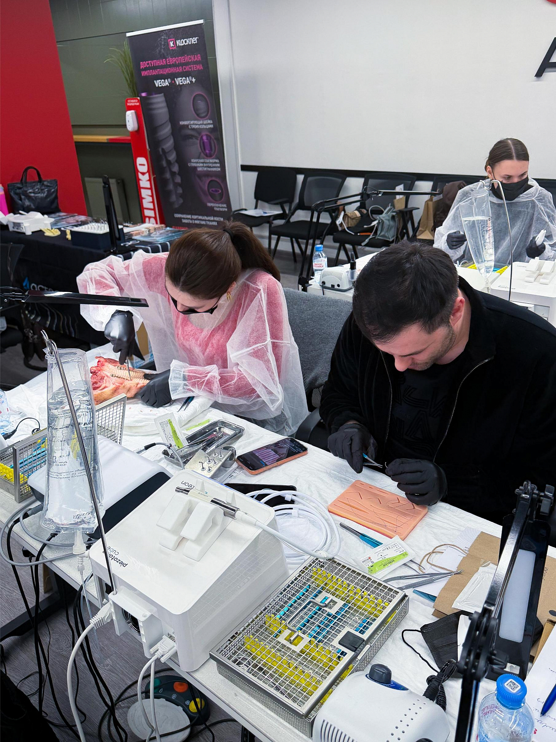 Удалить зуб и сохранить лунку: как проходит малотравматичная хирургия  