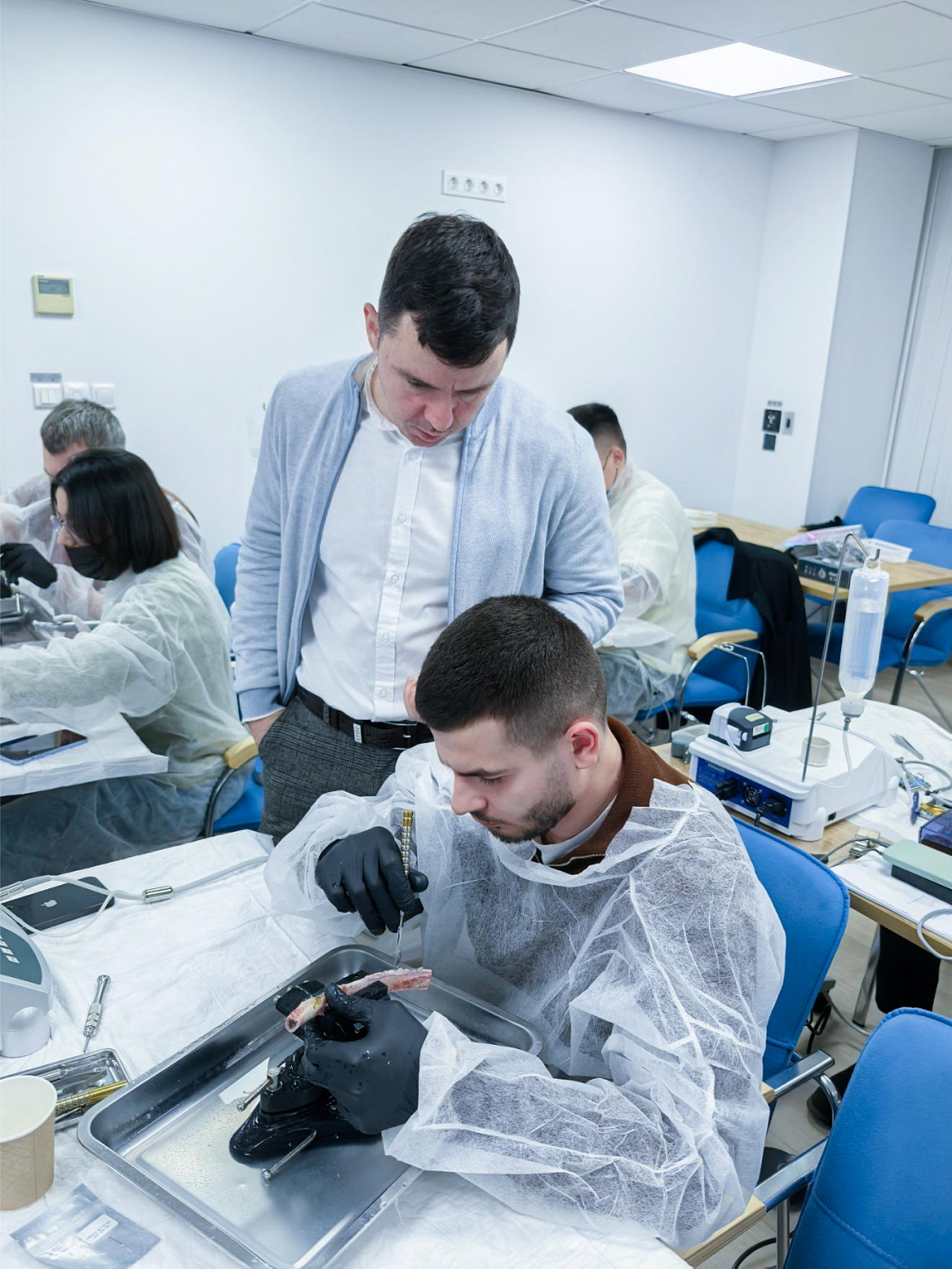 Два дня глубокой практики по костной пластике и синус-лифтингу