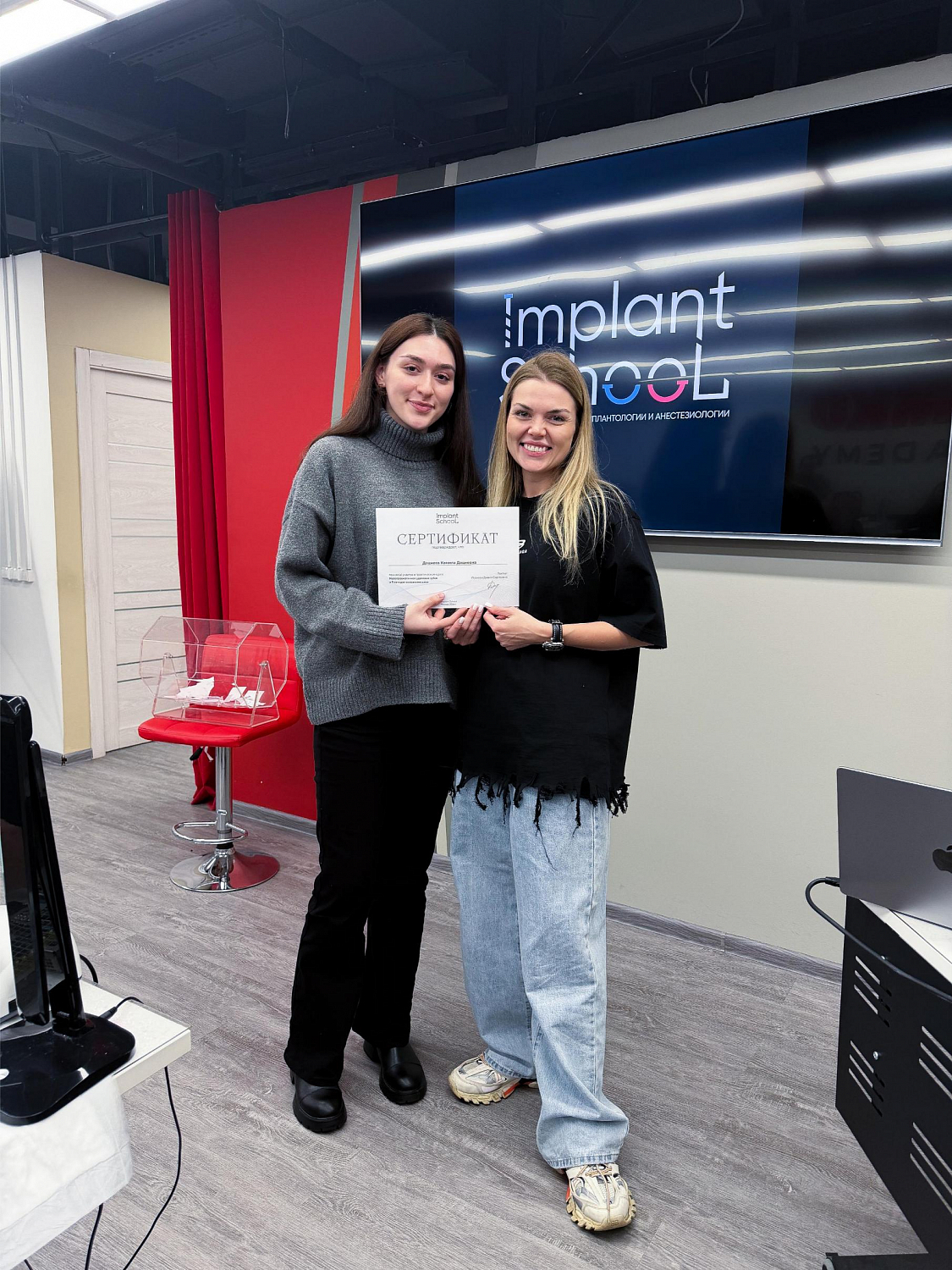 Удалить зуб и сохранить лунку: как проходит малотравматичная хирургия  