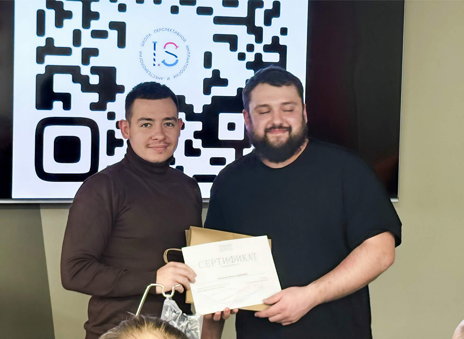 Синус-лифтинг от А до Я: отработка протокола на биофантомах и разбор клинических решений 