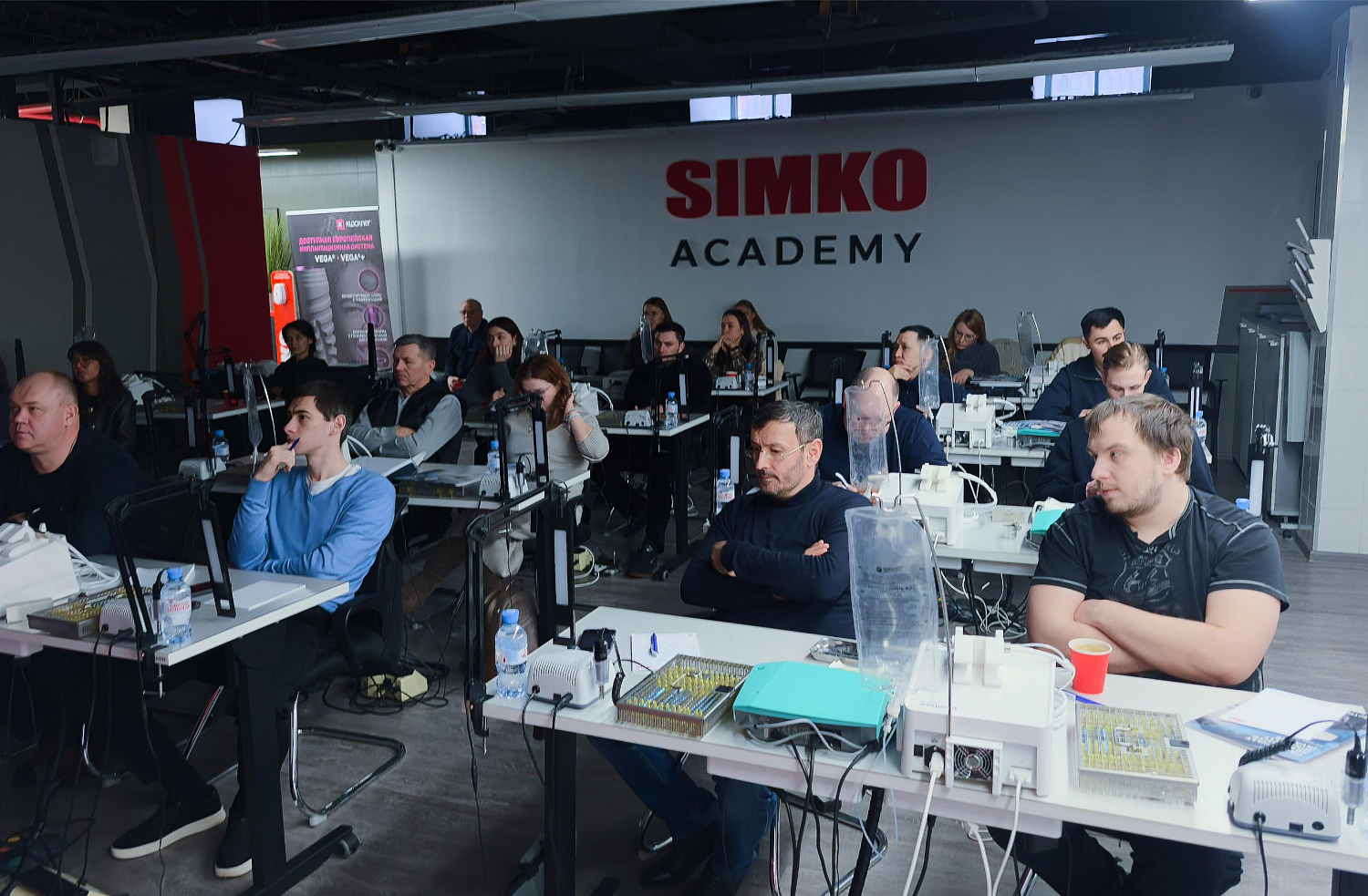 Удалить зуб и сохранить лунку: как проходит малотравматичная хирургия  