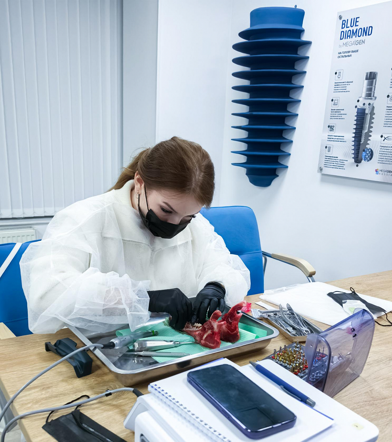 Одномоментная имплантация: от стабилизации к нагрузке