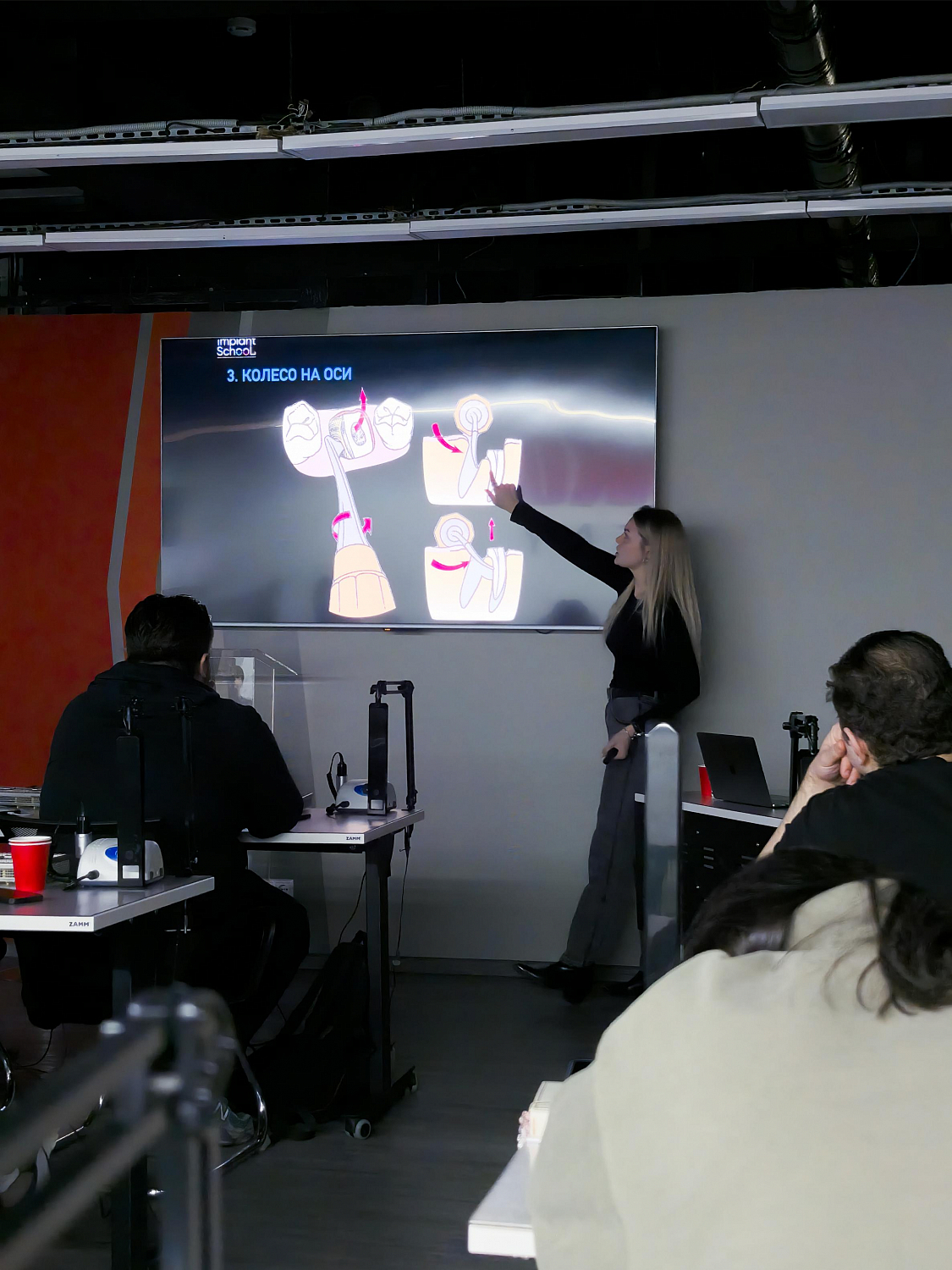 Малотравматичное удаление как основа имплантации